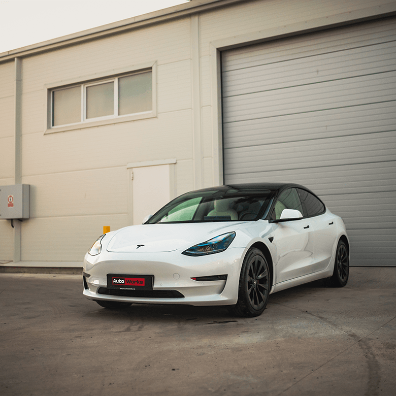 Centru de daune Bucuresti Tesla Model 3
